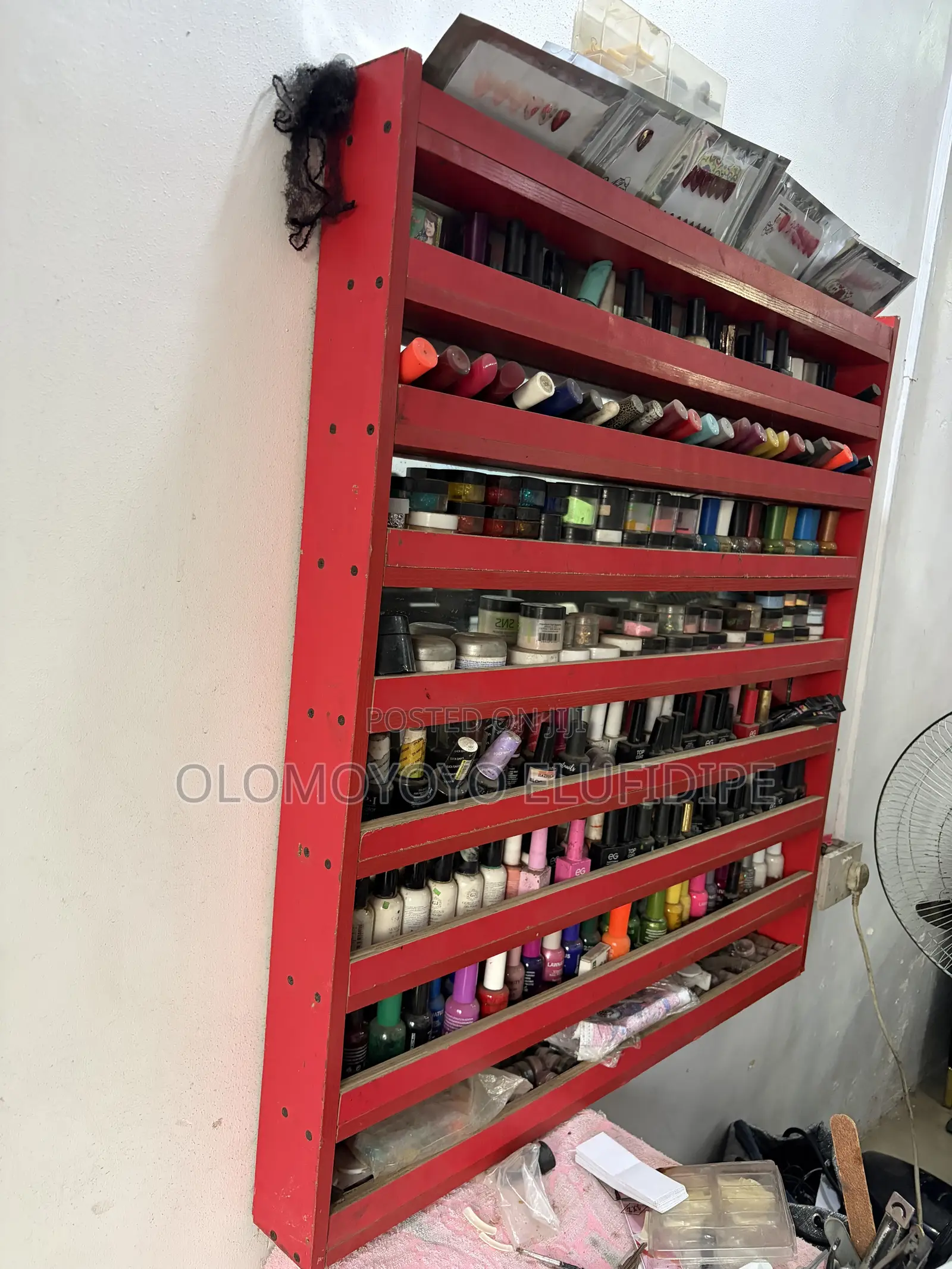 Nail Shelf