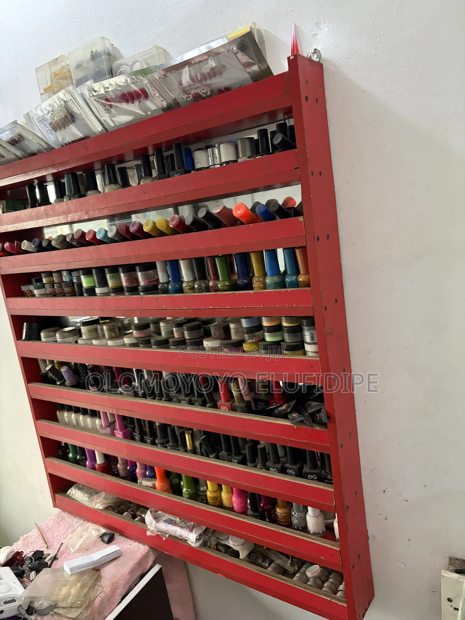 Nail Shelf