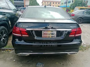 Mercedes-Benz E350 Base 4Matic Sedan AWD (3.5L 6cyl 7A) 2015 Black