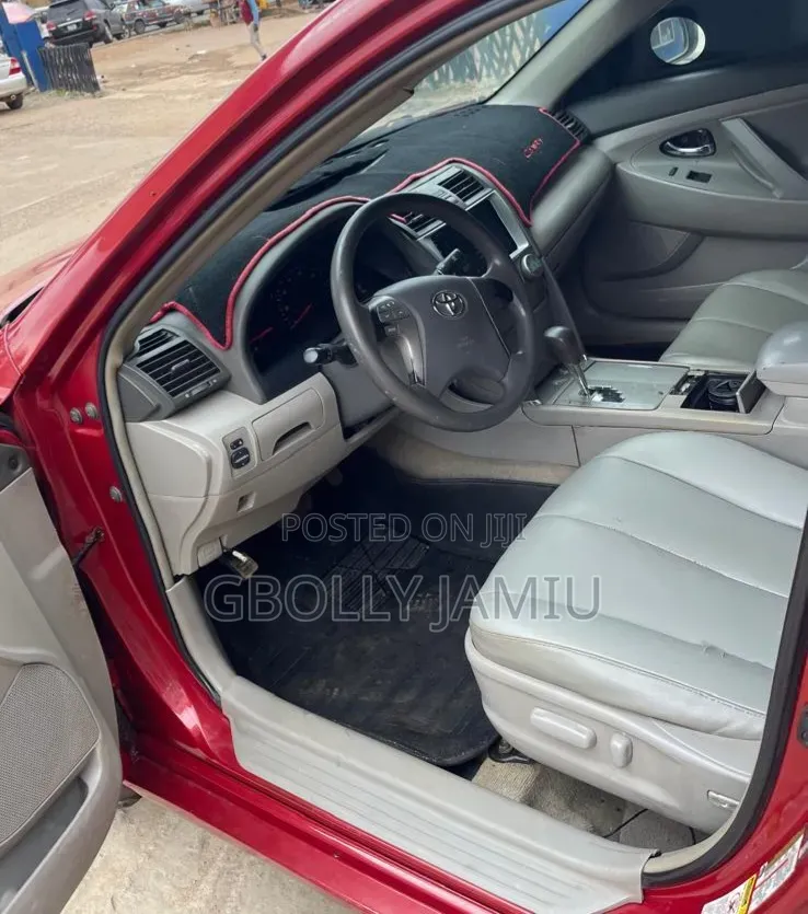 Toyota Camry 2010 Blue