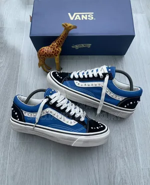Premium Quality Vans Sneakers