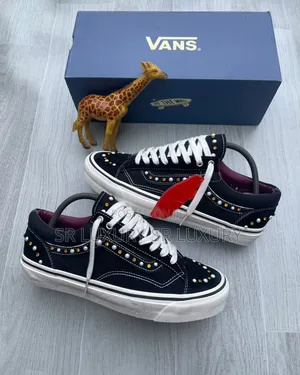 Premium Quality Vans Sneakers