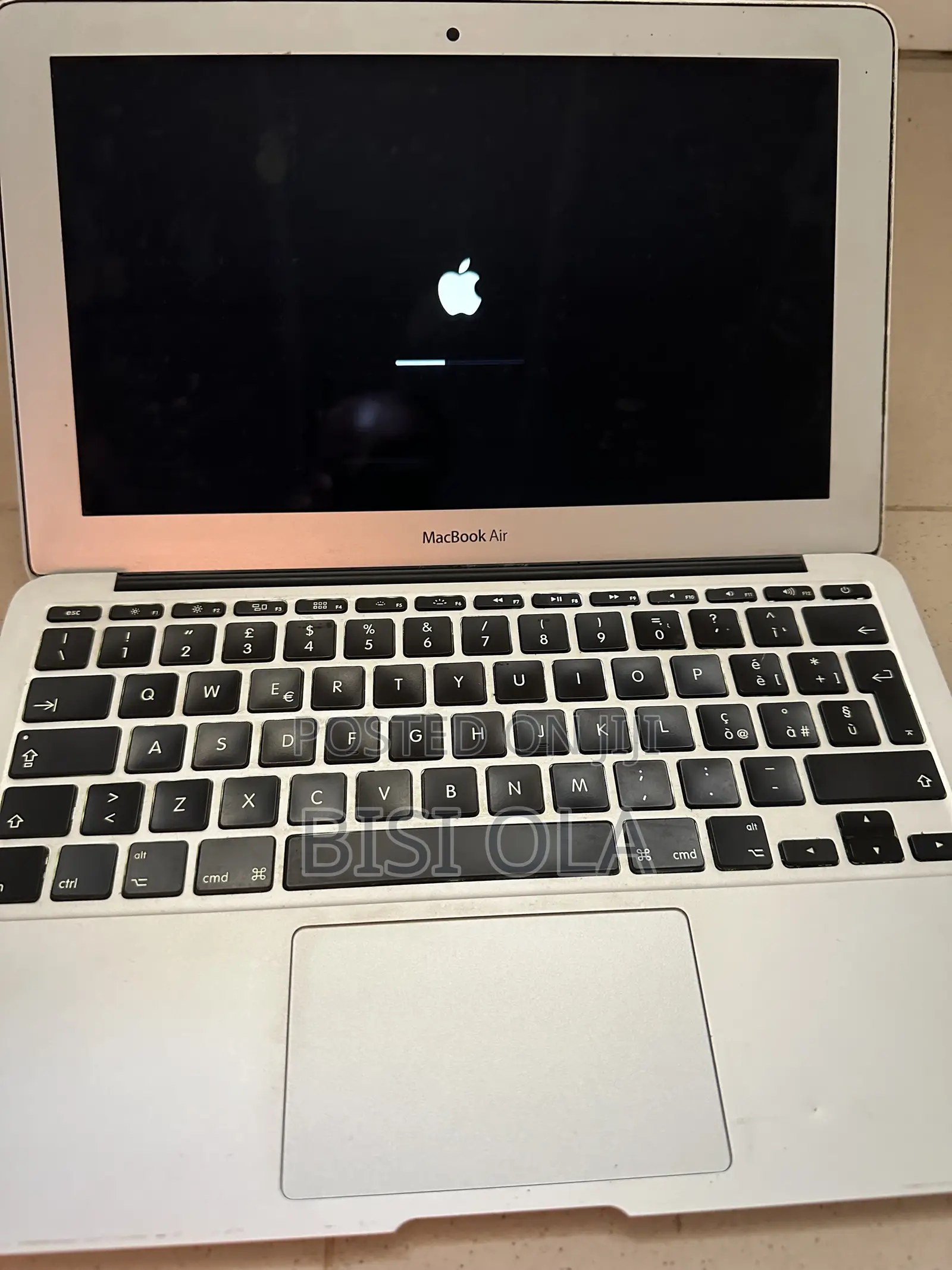 Laptop Apple MacBook 2015 4GB Intel Core i5 SSD 128GB