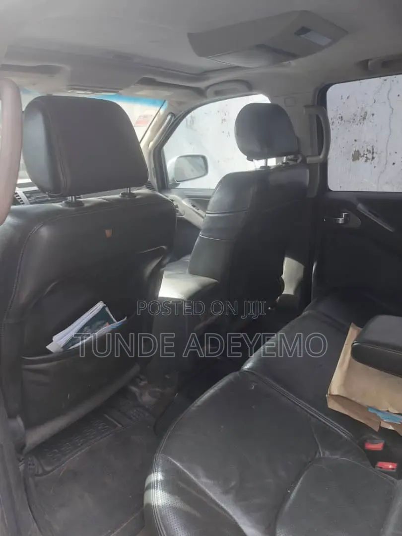 Nissan Pathfinder 2008 Silver