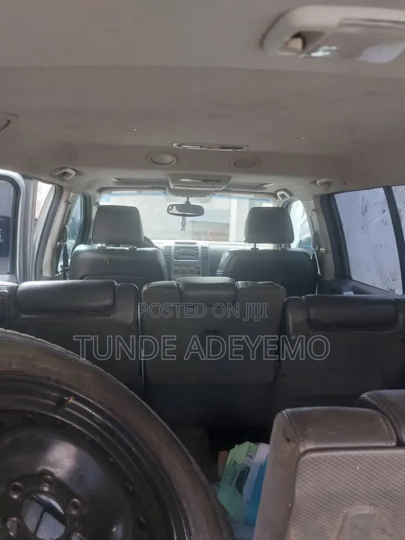 Nissan Pathfinder 2008 Silver