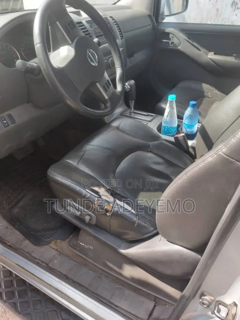 Nissan Pathfinder 2008 Silver