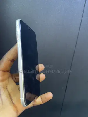 Apple iPhone 11 128 GB White