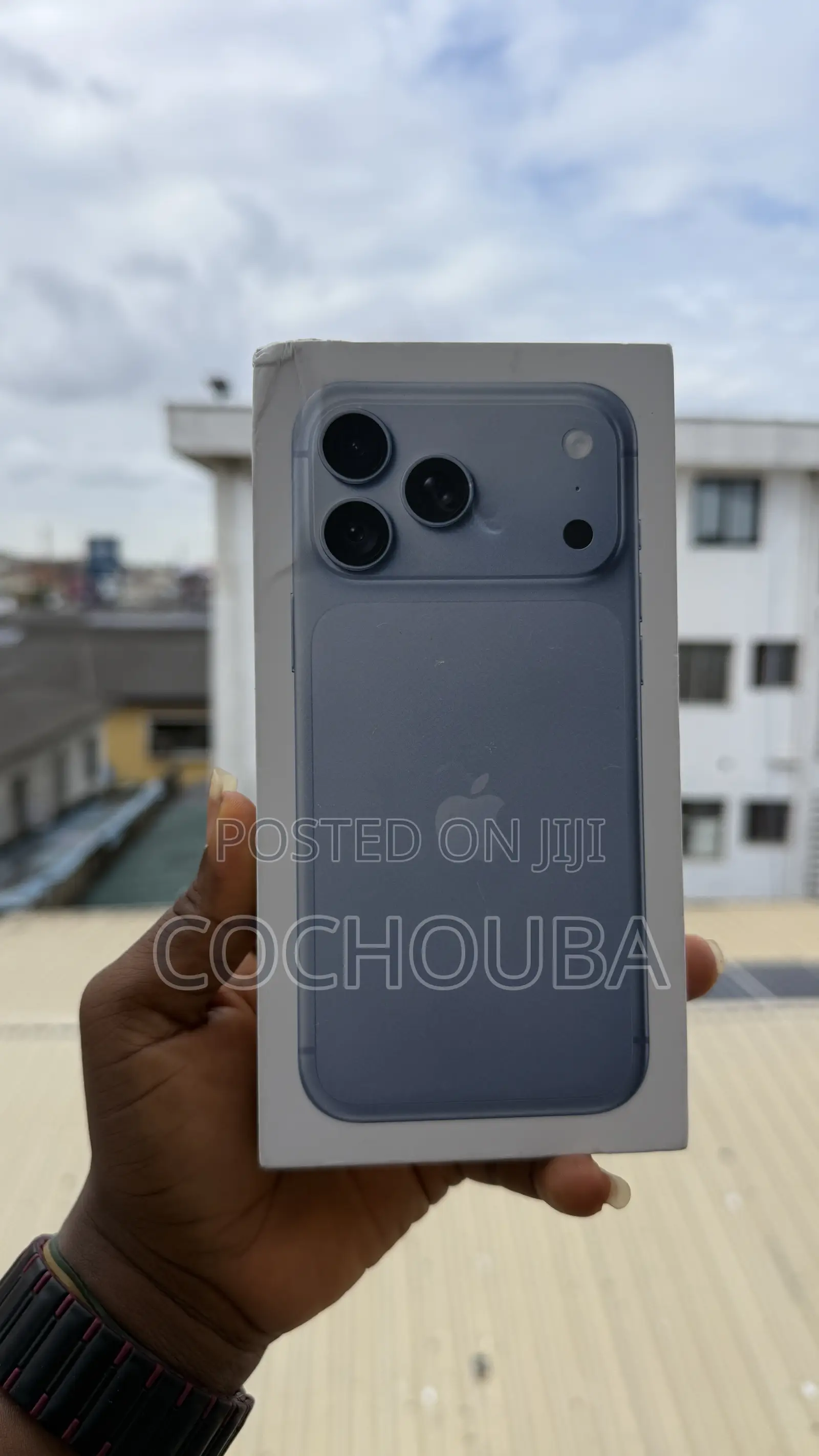 New Apple iPhone 18 Pro Max 256 GB Blue