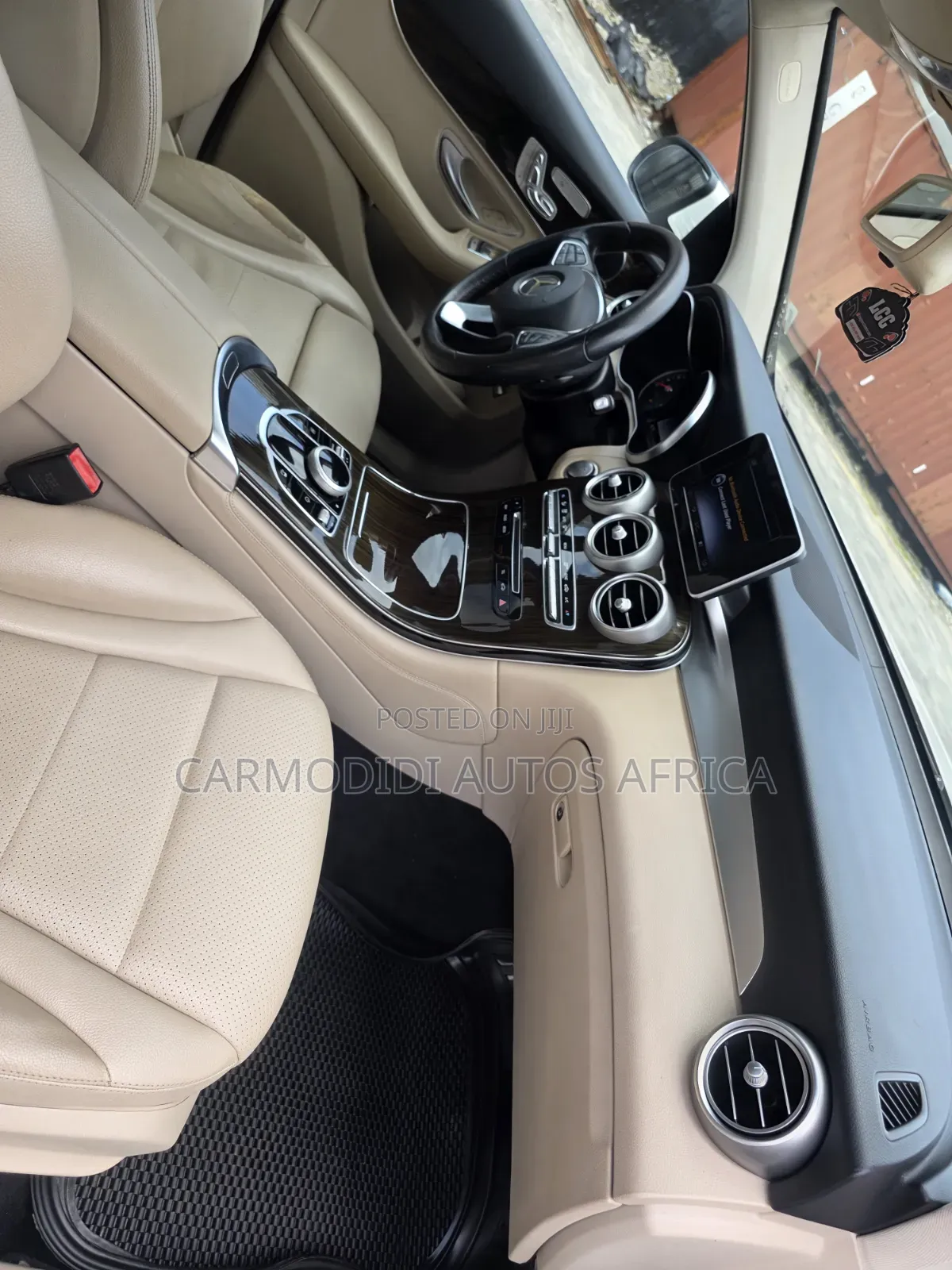 Mercedes-Benz GLC-Class 2017 White