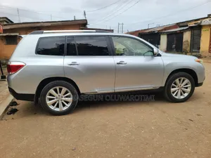 Toyota Highlander 2013 Silver
