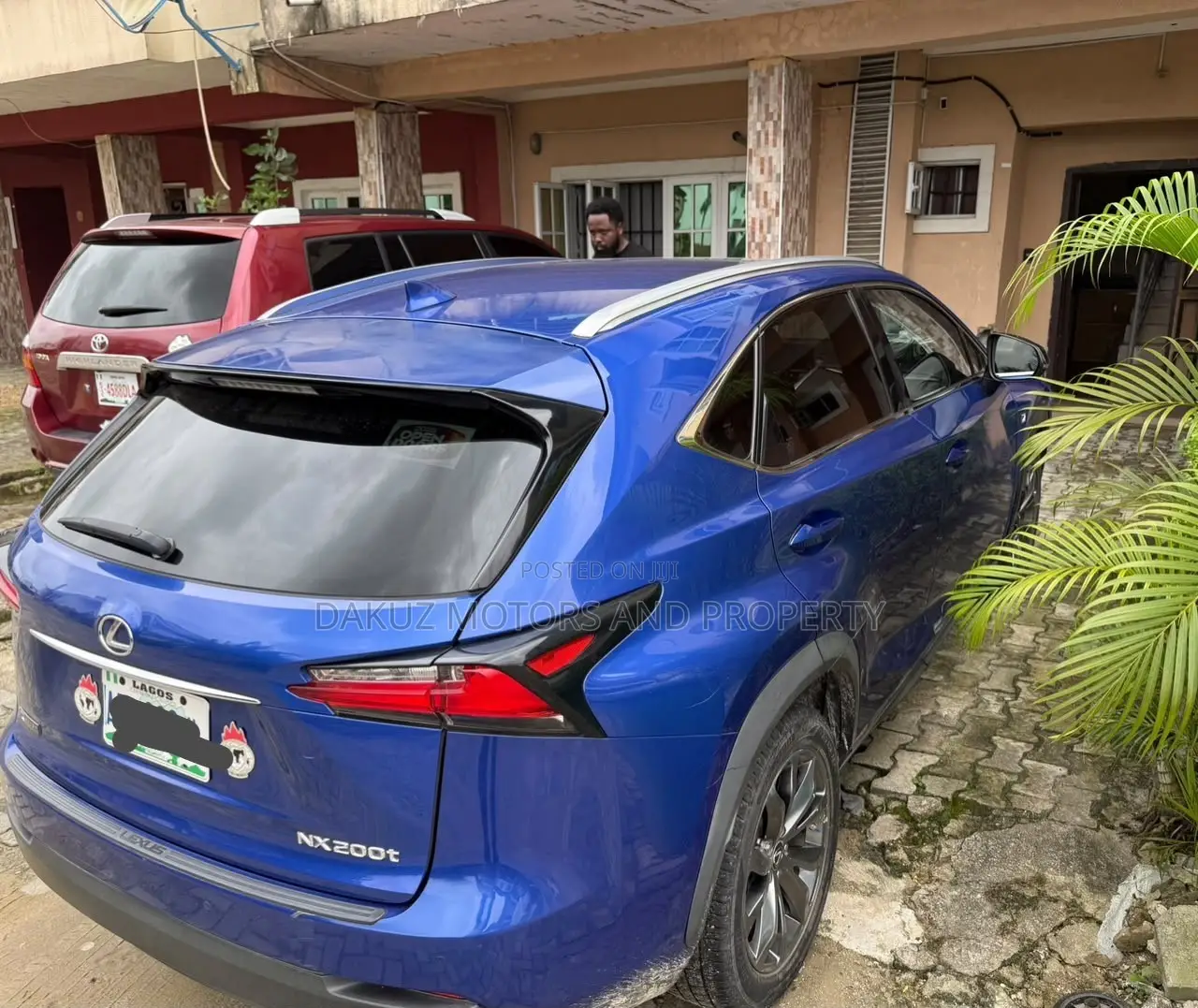 Lexus NX 2016 Blue