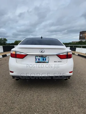 Lexus ES 350 FWD 2013 White