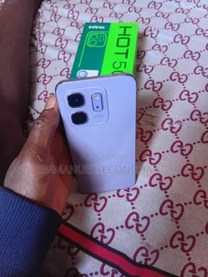 Infinix Hot 50i 128 GB Pink