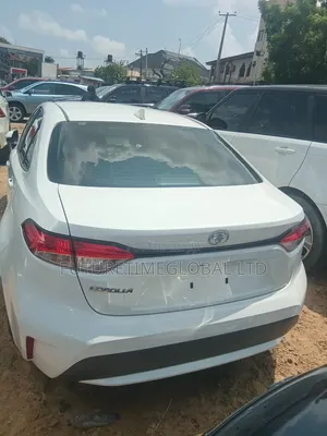 Toyota Corolla 2020 White
