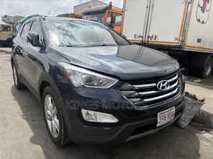 Hyundai Santa Fe 2014 Black