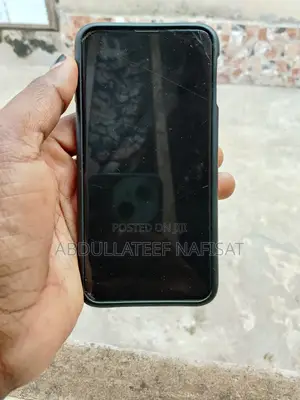 Samsung Galaxy S10e 128 GB Gray