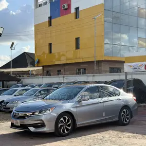Honda Accord EX-L V6 4dr Sedan FWD (3.5L 6cyl 6A) 2017 Silver