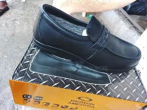 Safety Shoes