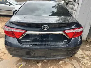 Toyota Camry LE 4dr Sedan (2.5L 4cyl 6A) 2015 Black