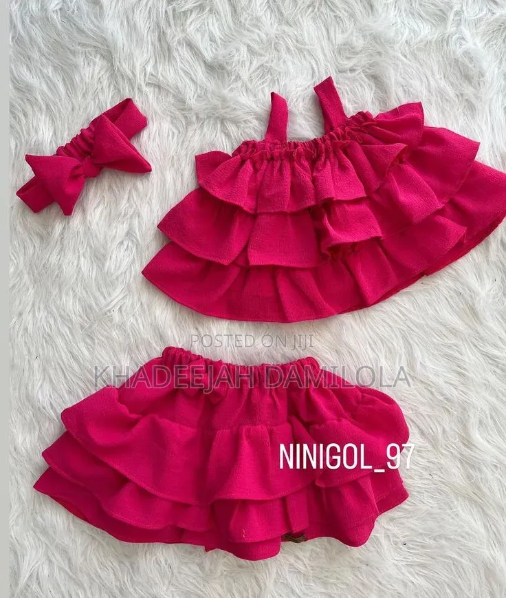 Baby's Ruffle Bow 2 Piece Set