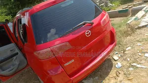 Mazda 2 2005 Red