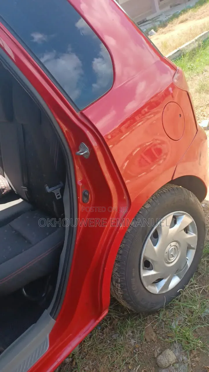 Mazda 2 2005 Red