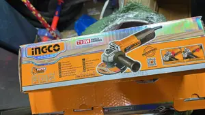 Ingco Ag7118 710w Angle Grinder