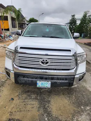 Toyota Tundra 2016 White