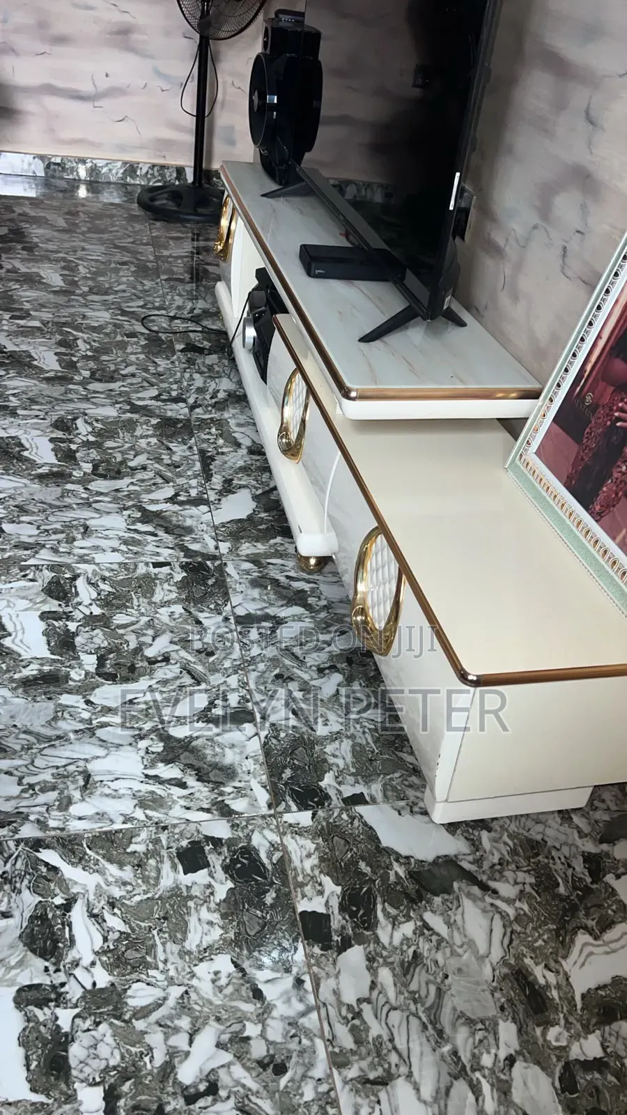 TV Stand Center Table