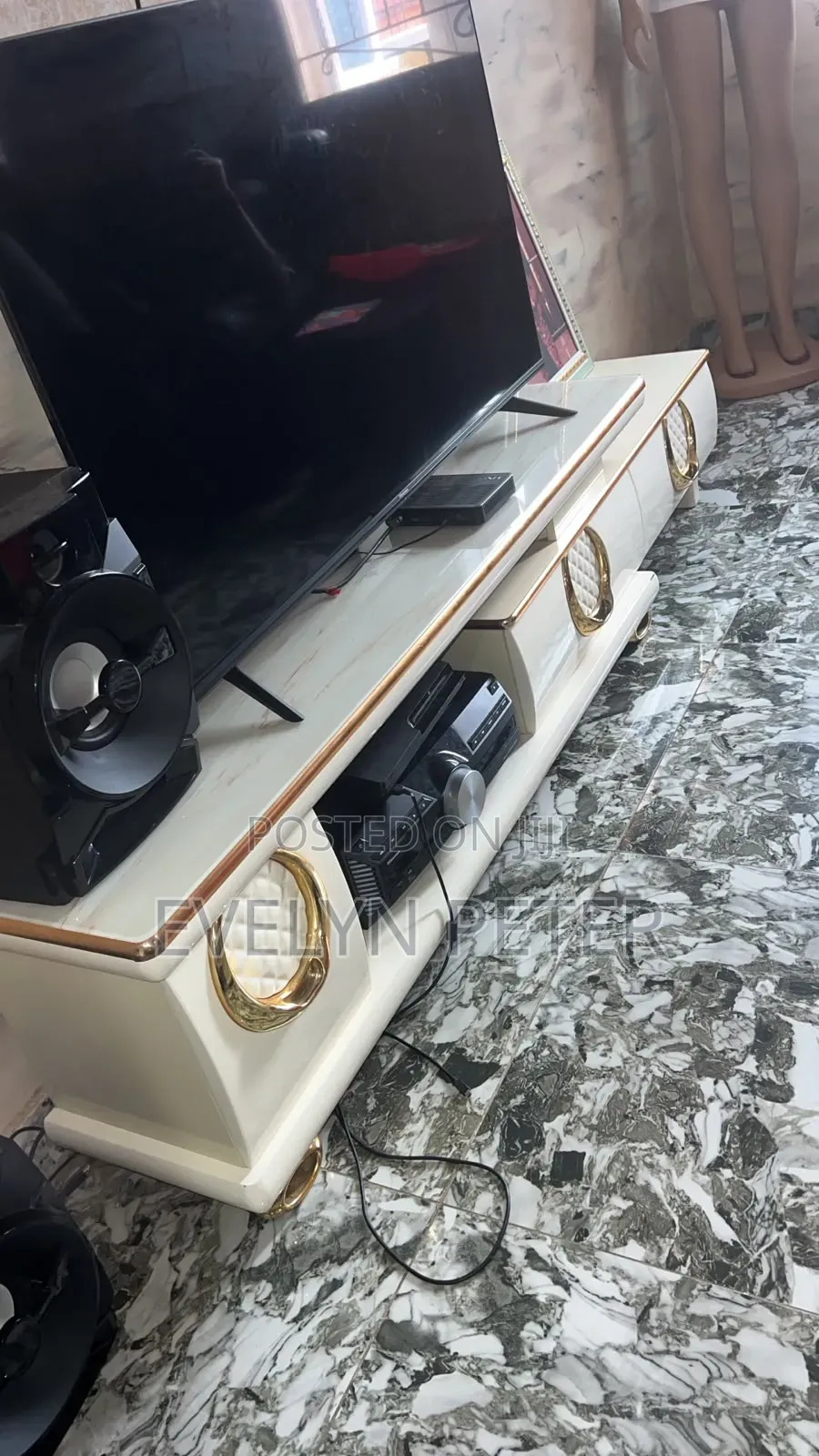 TV Stand Center Table