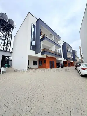 4bdrm Apartment in Allen Avenue for sale