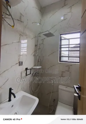 2bdrm Duplex in Okebadan Estate for rent