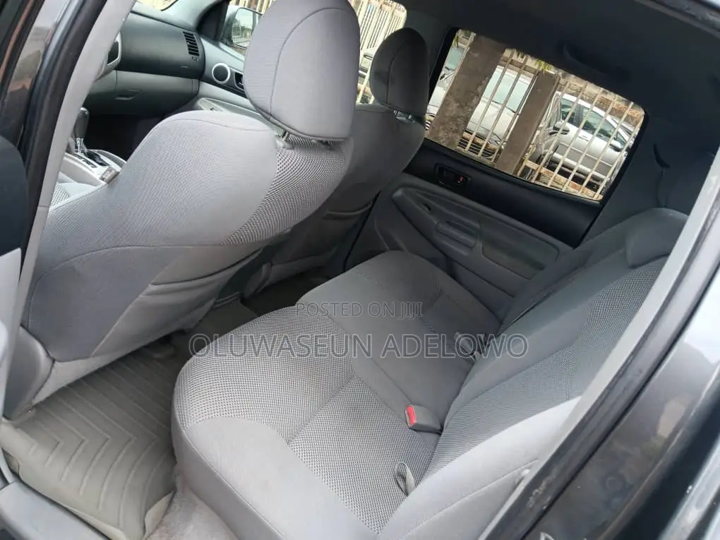Toyota Tacoma Double Cab V6 2011 Black