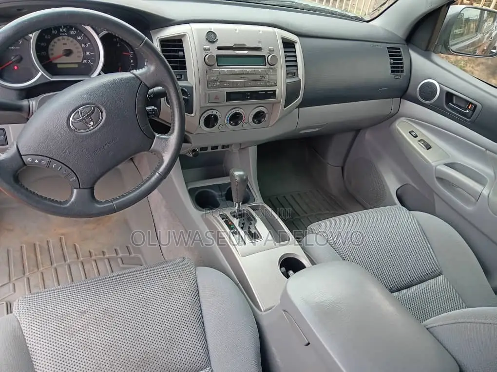 Toyota Tacoma Double Cab V6 2011 Black