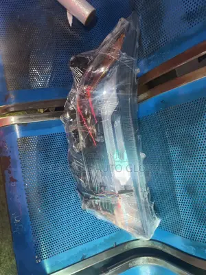 Headlight Rav4 2024