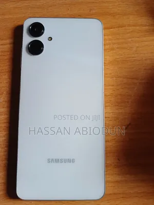 Samsung Galaxy A06 128 GB White