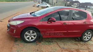 Peugeot 308 2010 Red