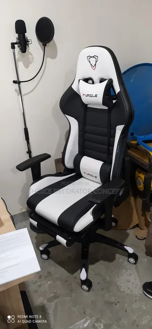 Furgle Gaming Chair (White and Black)