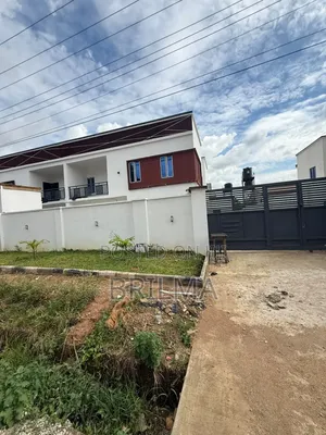 4bdrm Duplex in Life Camp for sale