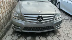 Mercedes-Benz C250 2012 Gray