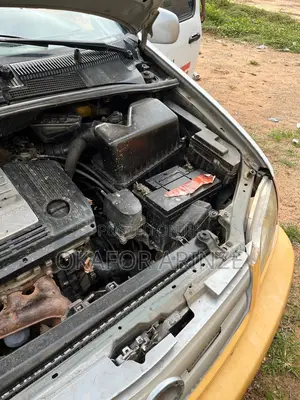 Toyota Sienna LE 2001 Gray