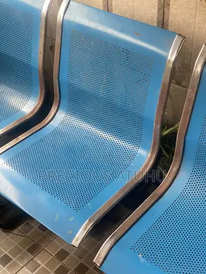 Iron 3 Seaters Chair for Show or Office