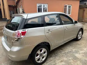 Toyota Matrix 2004 Silver