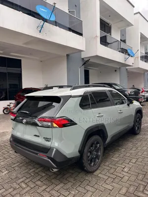 Toyota RAV4 TRD Off Road AWD 2020 Green