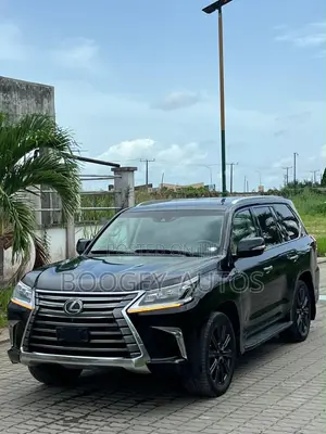 Lexus LX 2016 Black
