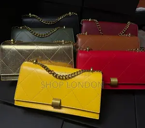 Quilted Chain Shoulder Bag / Women’s Quilted Flap Bag”