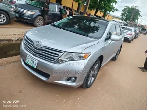 Toyota Venza V6 2012 Silver