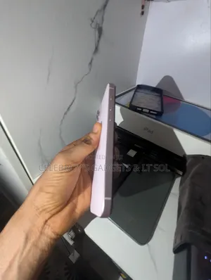Apple iPhone 15 Plus 128 GB Pink