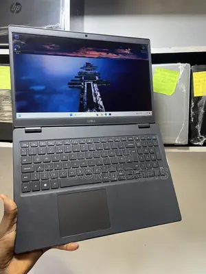 Laptop Dell Latitude 3510 8GB Intel Core i5 SSD 256GB