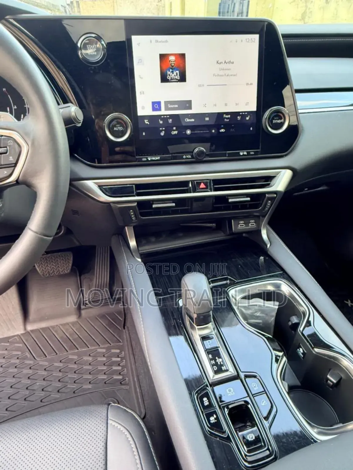 Lexus RX 2024 Silver